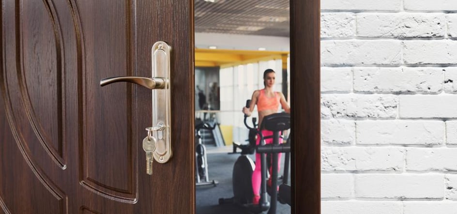 Five Ways To Help You Stick To Your Fitness Routine When Traveling